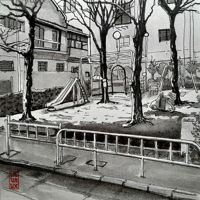 the children play in the backyard_web.jpg - 410425 Bytes